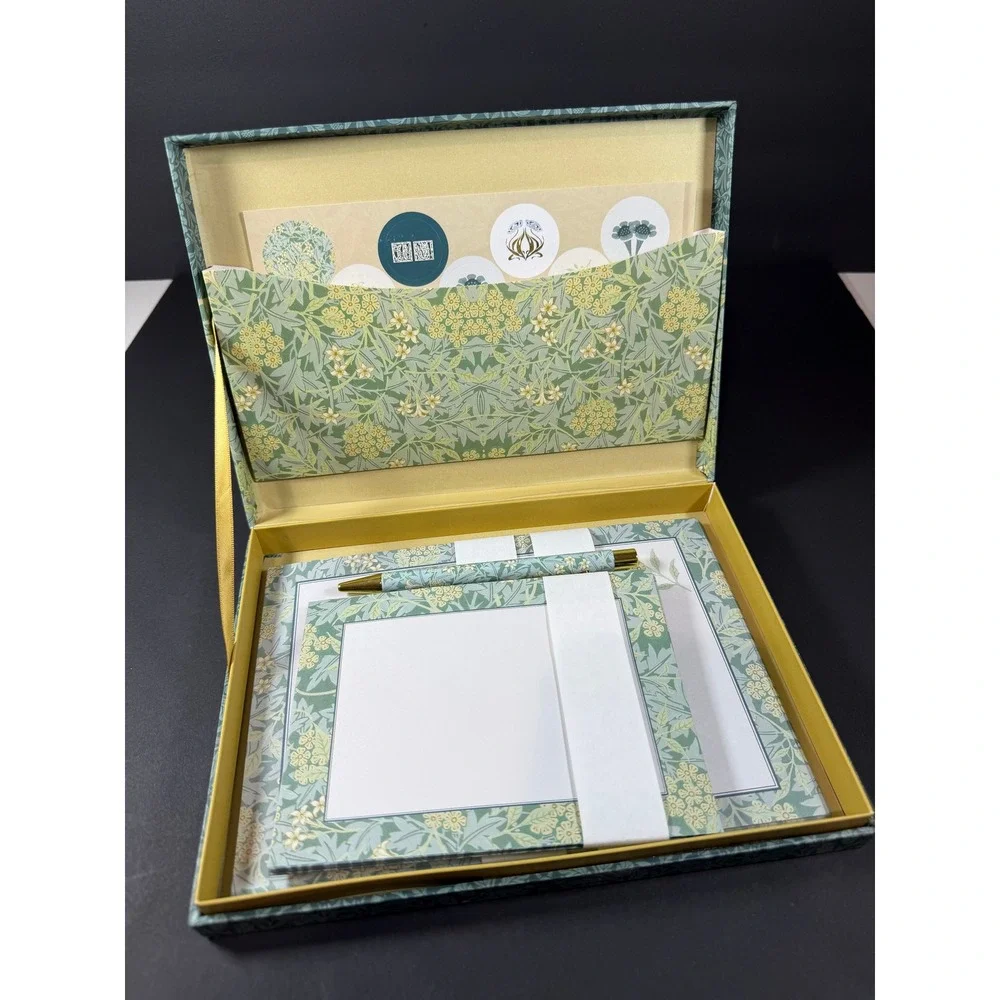 William Morris Jasmine Stationery Writing Set Green Floral Arts Partial Set